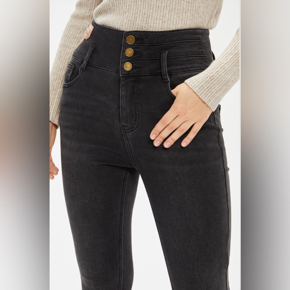 Vintage Guess Black Jeans Size 4 Button Fly Y2K Skinny High Rise Ankle Length - Picture 1 of 13